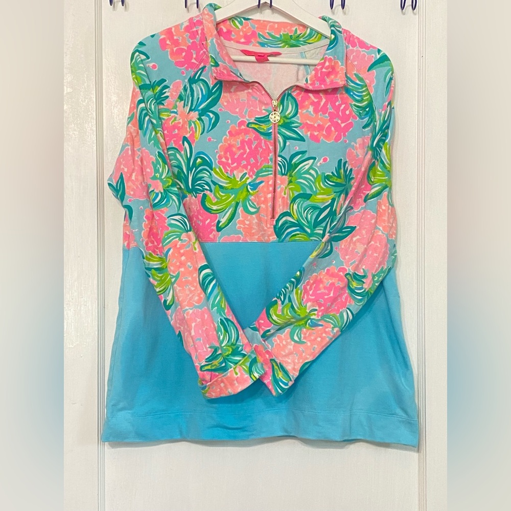 Lilly Pulitzer UPF50+ Noralie Popover Blue Ibiza Pineapple Shake - XL